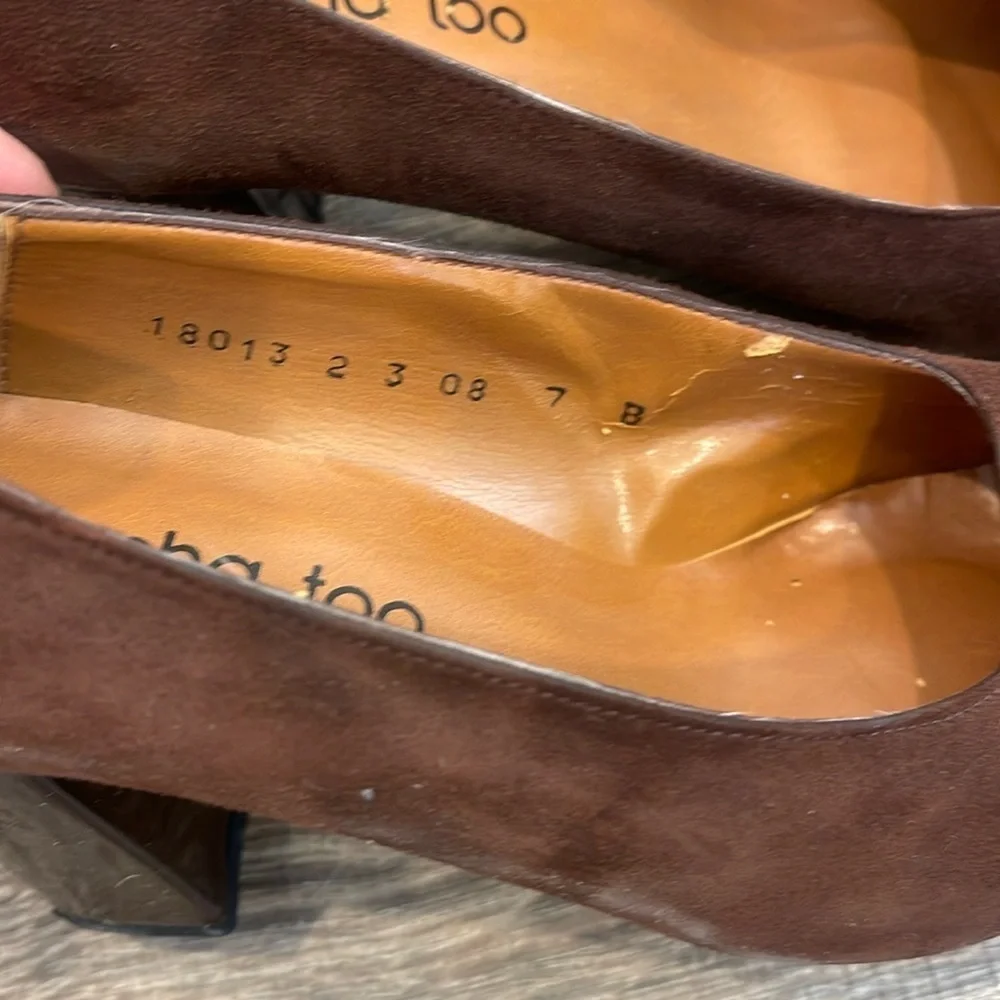 Sacha too Low Profile Heel chocolate brown size 7